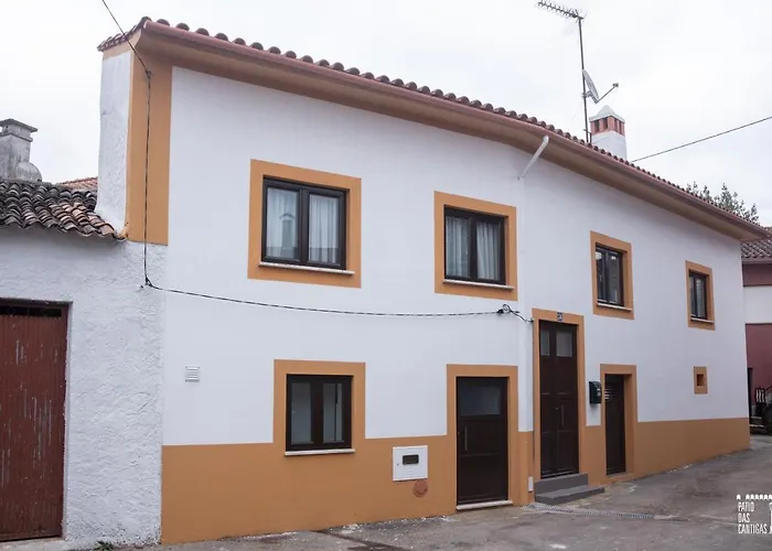 Pátio das Cantigas