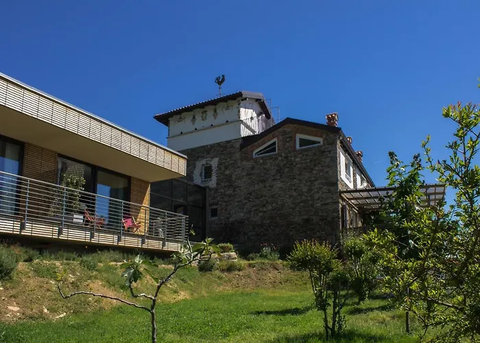La Torretta Studios & Suite Lesa