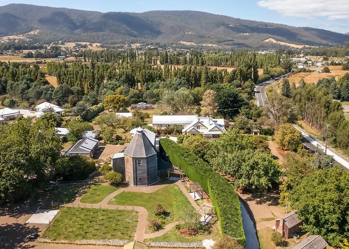 Clifton Homestead