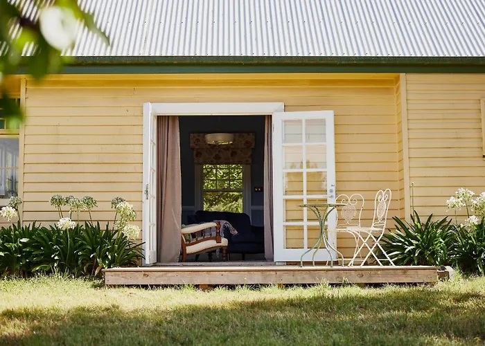Clifton Homestead