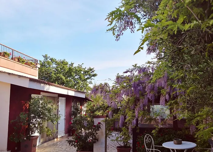 B&B Villa Lena Turi