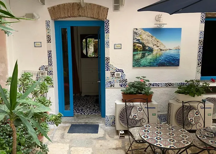 Cortile Azzurro