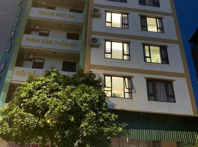Dragon Hotel Ha Long