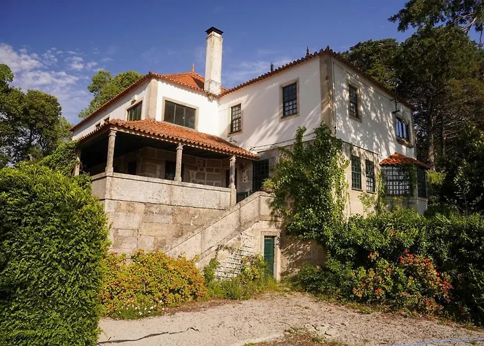 Lugar Da Pedra Alta - B&B - Private Historical Villa Melo