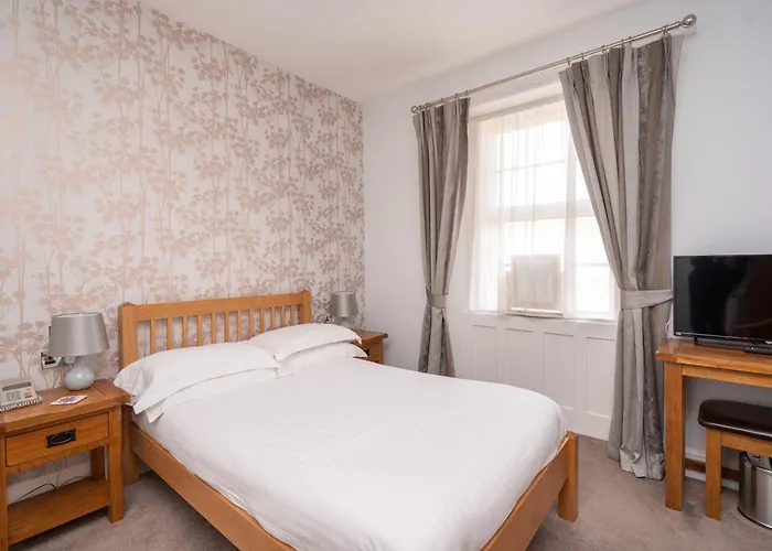 Lauriston Hotel