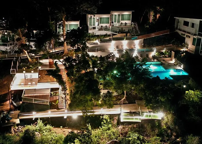 Alunan Resort