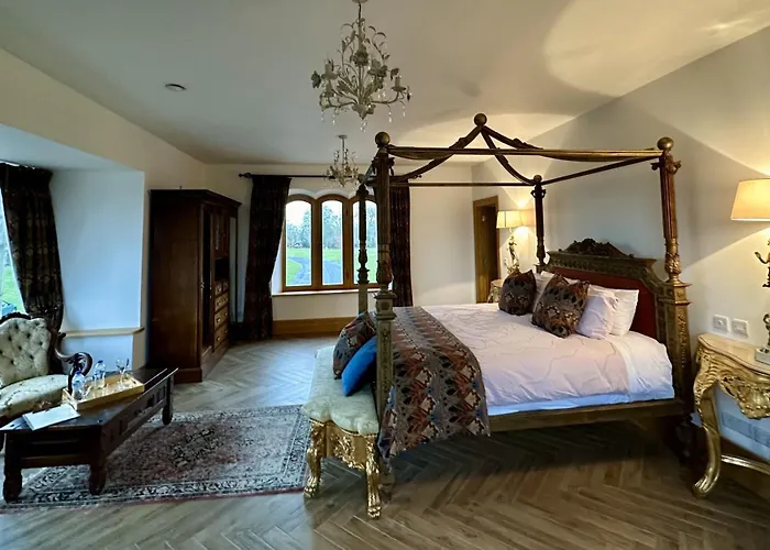 Claregalway Castle Bed and Breakfast