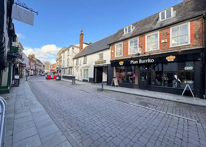 Villare Hitchin Town Centre