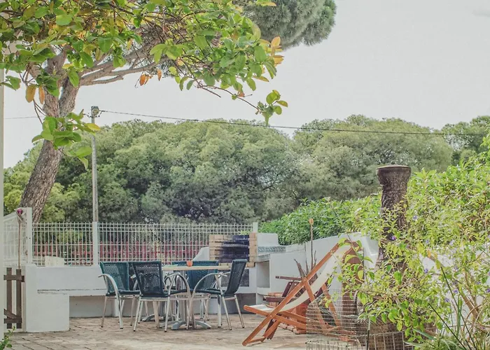 Pine House - Faro Airport, Beach And City Center