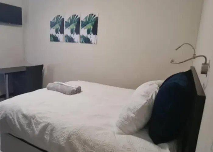 Carlo'S Boutique Guesthouse
