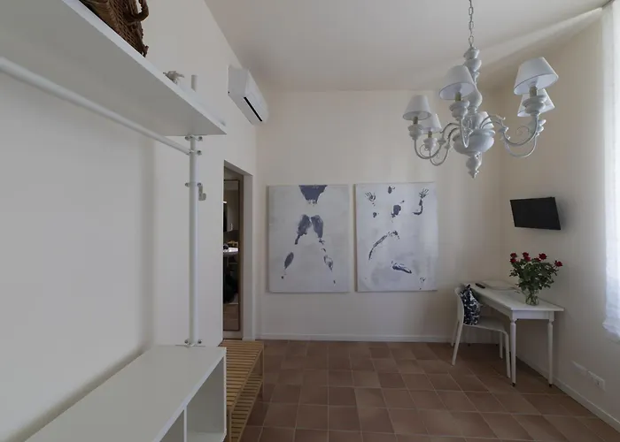 Dogana D'Acqua Rooms & Art Livorno
