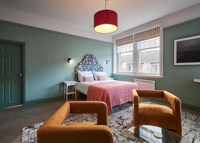 Arlington House Hotel - Self Check-In Suites