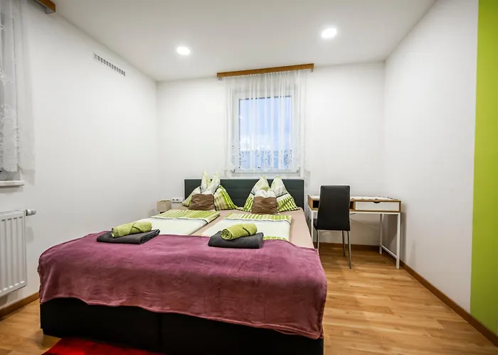 Die Schlafstube - Bed&Breakfast Zeltweg