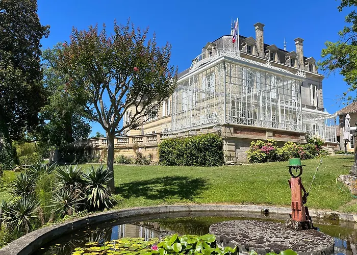 Chateau Carbonneau Pessac-sur-Dordogne