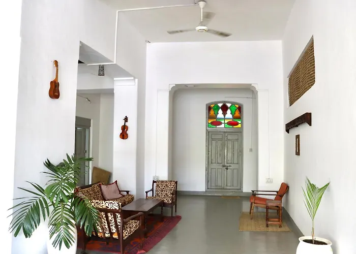 Bed and Breakfast Balcony House Sansibar