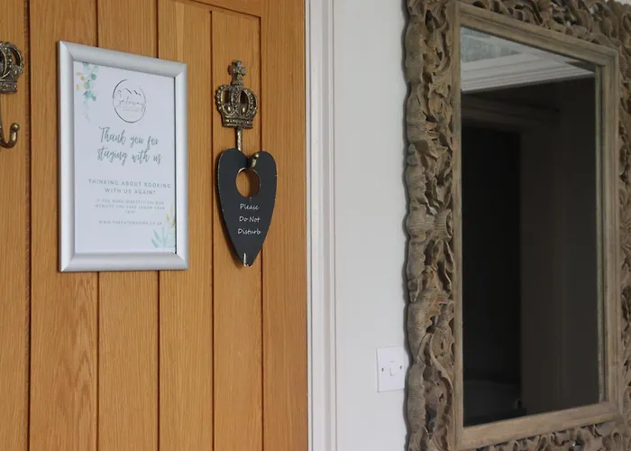 The Gateway Hotel