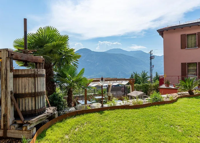 Il Mallo Verde - Lake Como B&B Mandello del Lario