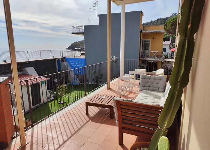 Bed and Breakfast Made In Sicily Santa Tecla Acireale