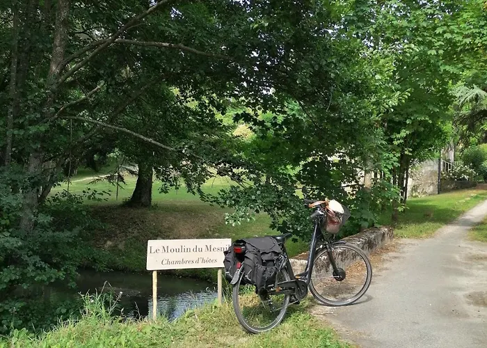 Le Moulin Du Mesnil Bed and Breakfast Saint-Georges-sur-Cher