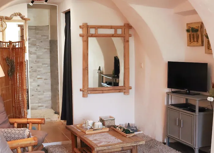 Chambre d'Hôtes La Marlotte Castello-di-Rostino