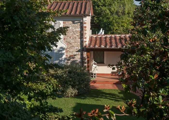 Villa Marinsky Pietrasanta , Lucca
