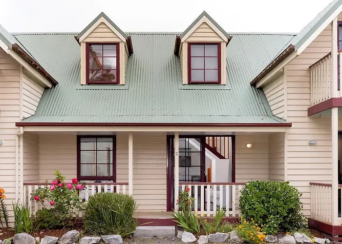 Kitty'S Cottages - Managed By Big4 Strahan Holiday Retreat