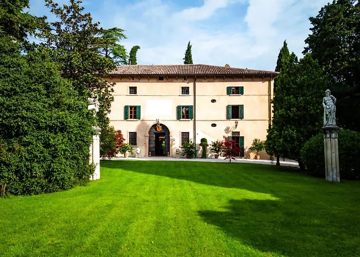 Villa Carrara