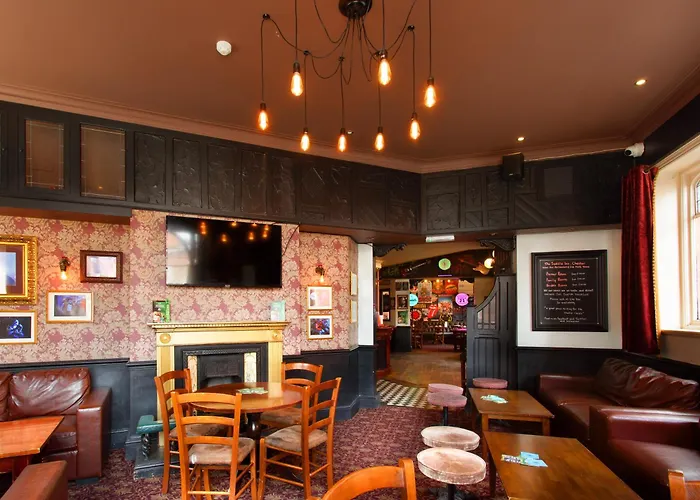Saddle Inn