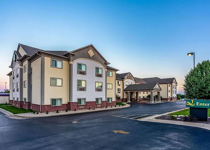 Quality Inn & Suites Hannibal West