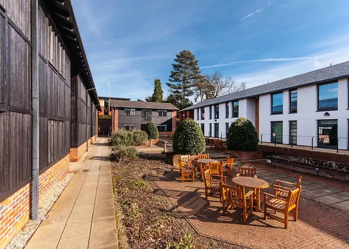 Greenlands Hotel