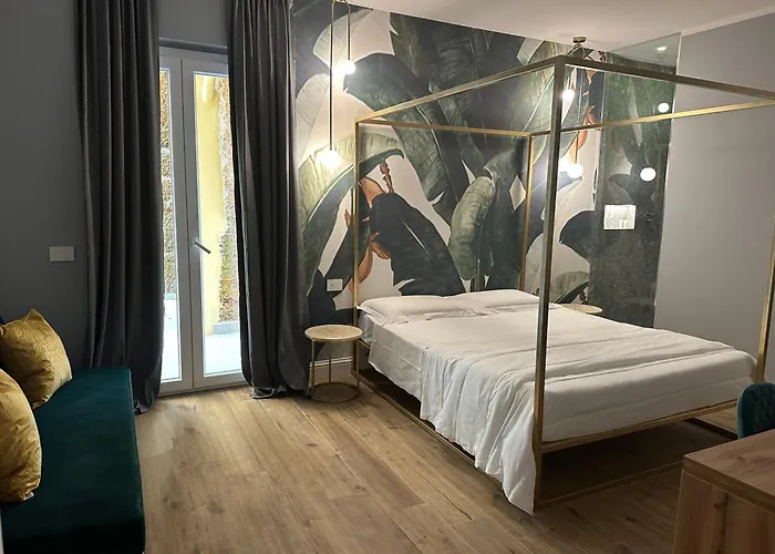 Krysos Luxury Rooms