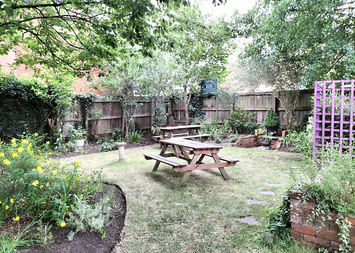 The Claremont Bed & Breakfast Woodhall Spa
