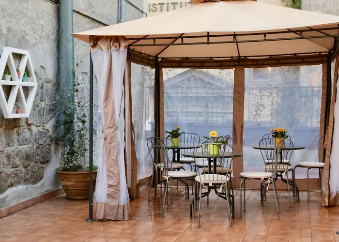 Palazzo Alessandrini Guest House Viterbo