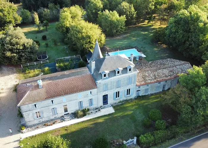 Bed and Breakfast Domaine du Grand Ormeau à Semillac