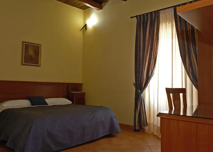 Bed and Breakfast Conte Spencer Caserta Vecchia
