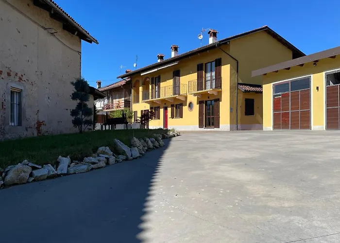 Bed and Breakfast Certe Notte Langhe Salmore