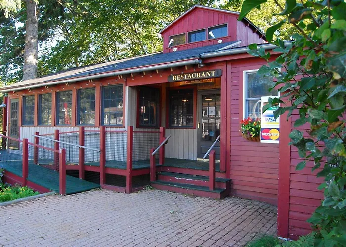 Cedar Crest Inn