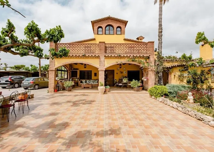 Masia Castellvi B&B