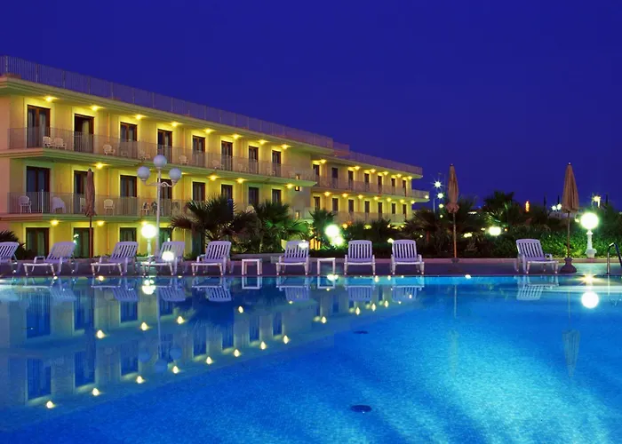 Dioscuri Bay Palace
