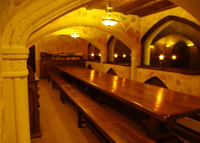 Auberge Toison D'Or Cette-Eygun