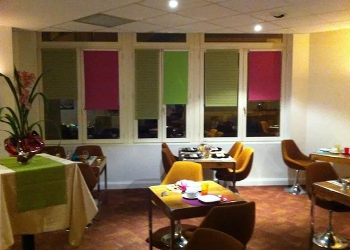 Logis Hotel De France Restaurant Le Lucullus