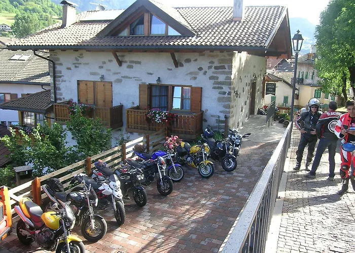 Bed and Breakfast B.& B. Corradini Castello-Molina di Fiemme