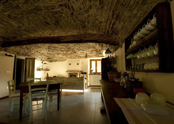 Mulino Marghen - Restored WaterMill - Accomodation&Retreat Center Zeri