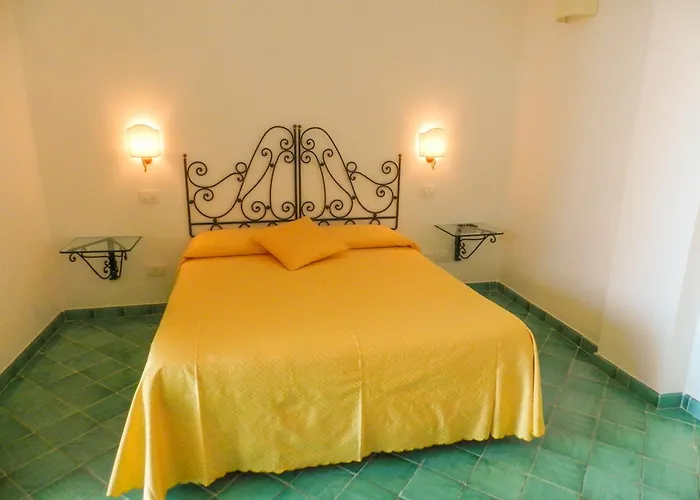 Bacio Del Sole B&B Positano