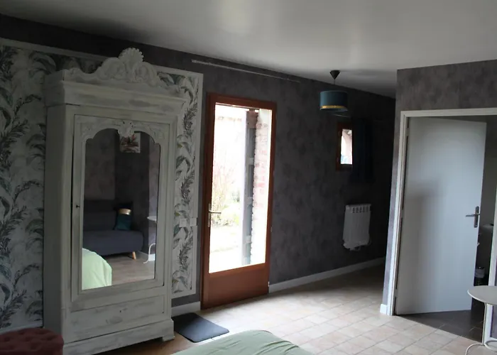 Chambres D'Hotes L'Aubaine Avec Jacuzzi Wanquetin