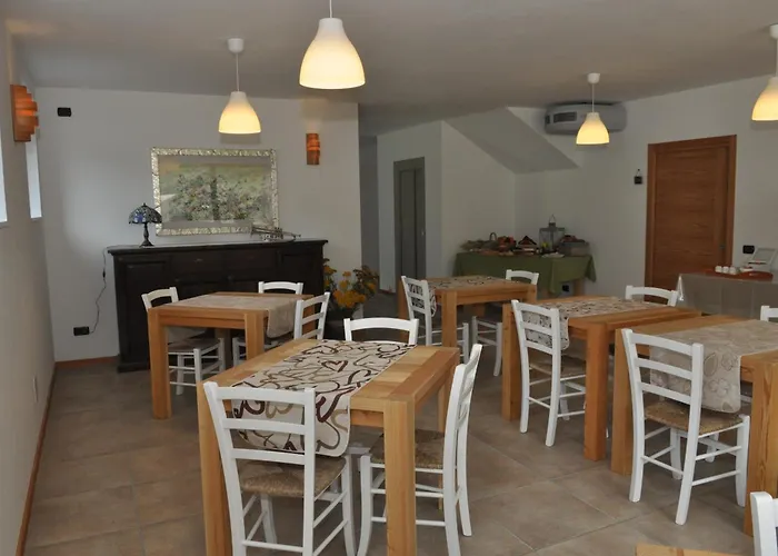 Bed and Breakfast Garnì dal Mozat Lenzumo di Concei