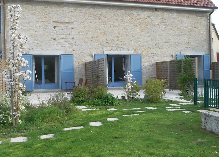 Les Grands Prés