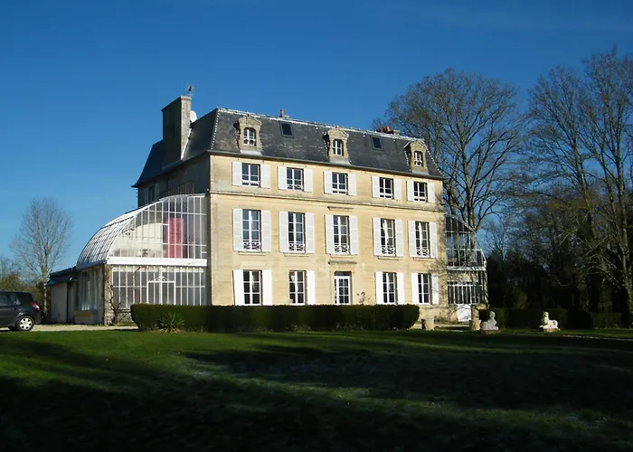 Chambres d'Hôtes Château de Damigny Saint-Martin-des-Entrées