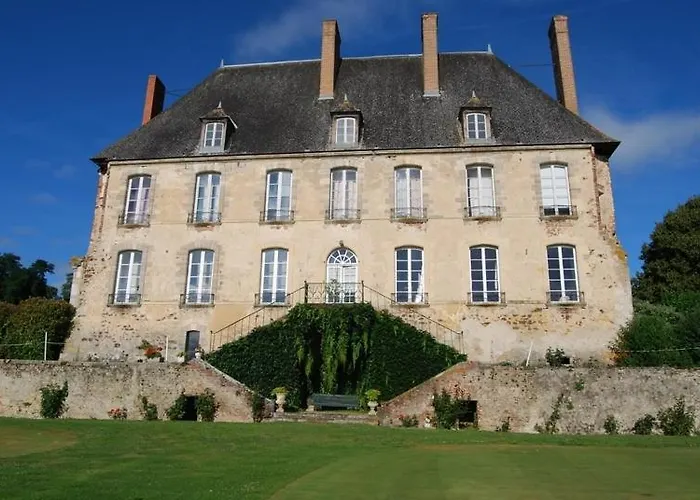 Château de Briailles - Chambre d'hôtes Saint-Pourçain-sur-Sioule
