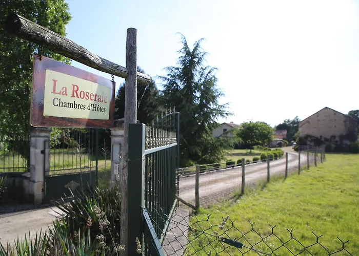 La Roseraie Romagne 